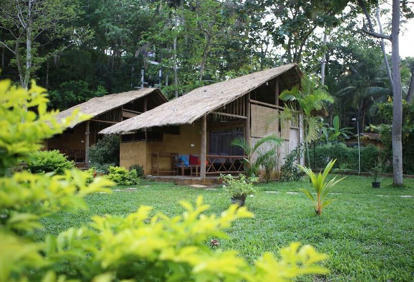 Курорт Talalla Retreat