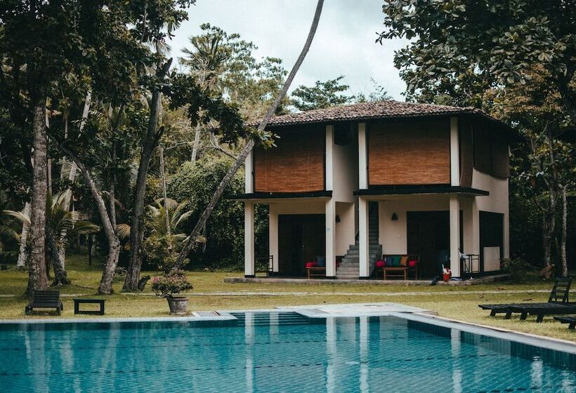 Курорт Talalla Retreat