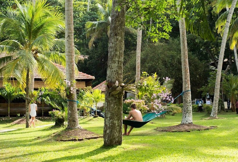 Курорт Talalla Retreat