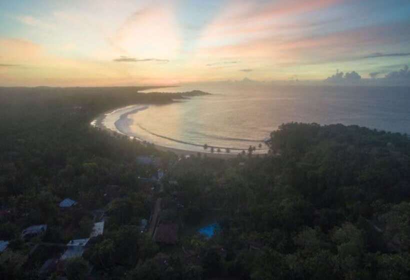 Курорт Talalla Retreat