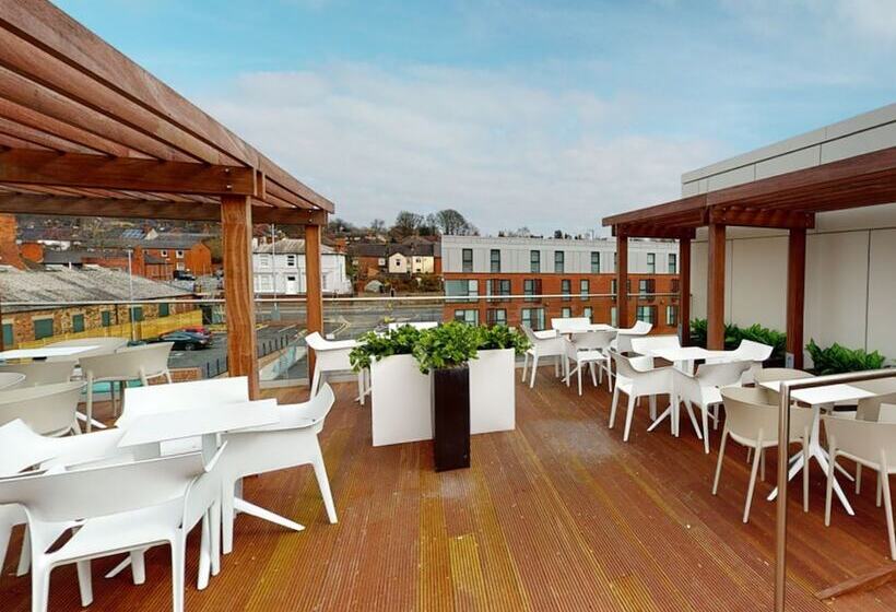 Общежитие Gorgeous Studios Newcastle Under Lyme Campus Accommodation