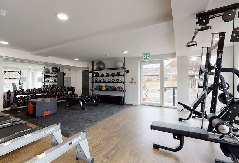 Общежитие Gorgeous Studios Newcastle Under Lyme Campus Accommodation