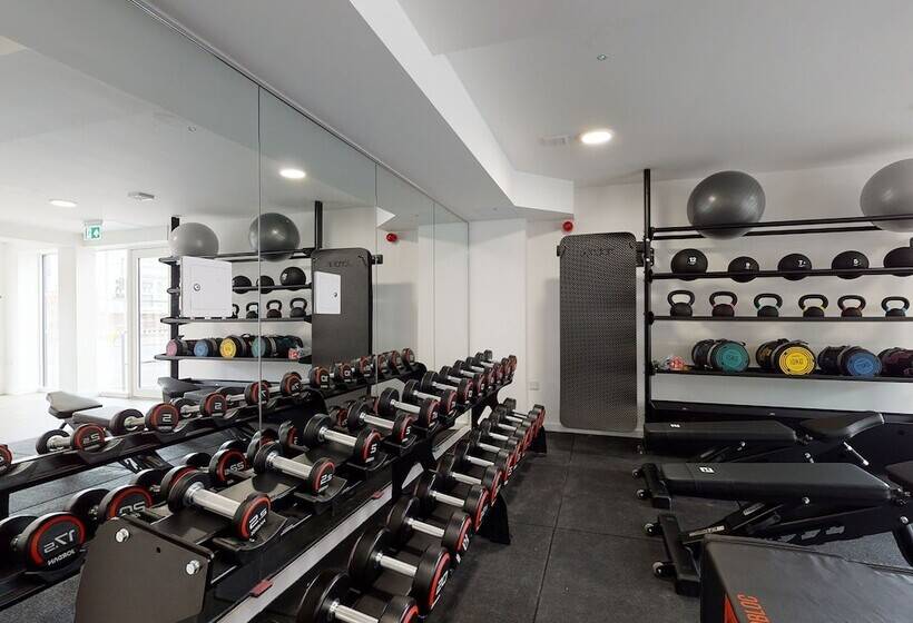 Общежитие Gorgeous Studios Newcastle Under Lyme Campus Accommodation