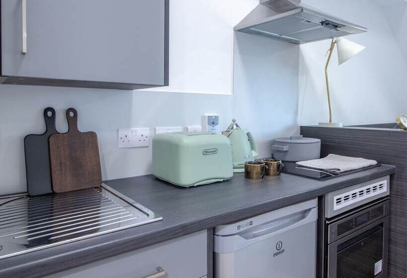 旅馆 Trendy Studios For Students Only   Bath