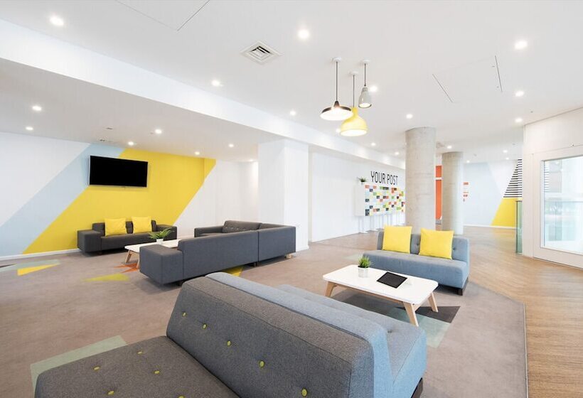 Albergue Vibrant Rooms For Students Only   London