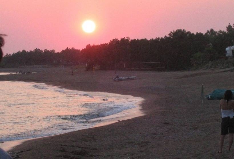 Antonios Village Hotel & Apartments