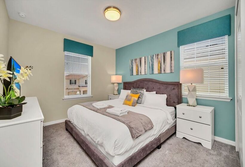 Avenger S, Frozen And Alice In Wonderland Themed Rooms! Private Pool And Modern Decor!