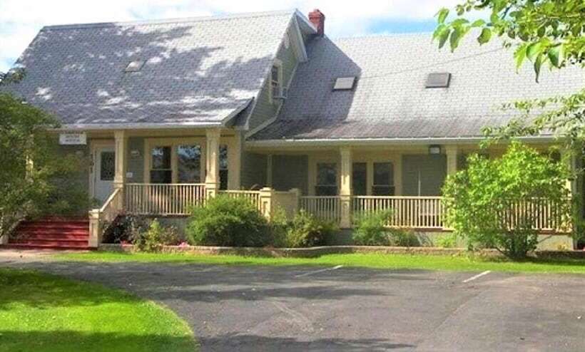 Bed and Breakfast Carriage House Inn Four And A Half Stars