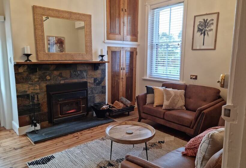 민박 Historic Mintaro Post Office