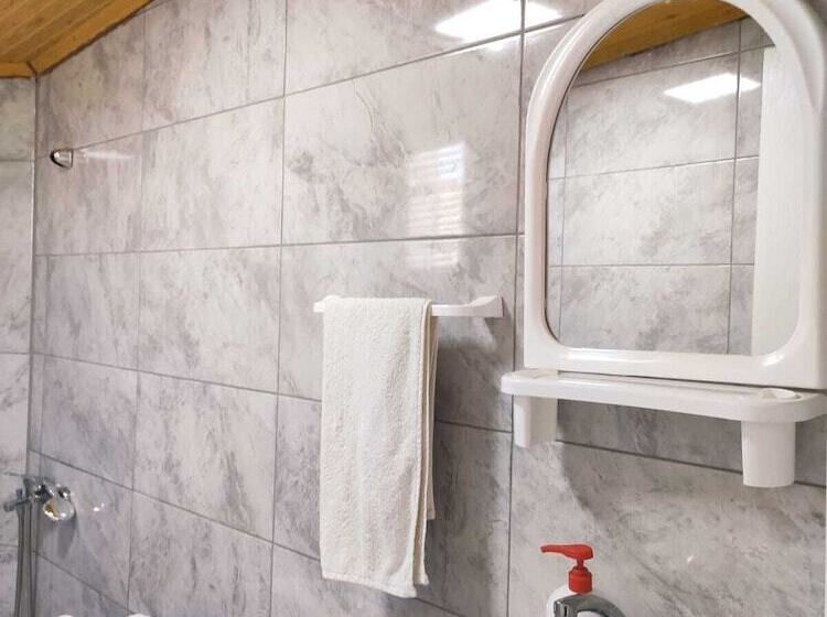 Beyaz Adalar Atlihan Apart Otel