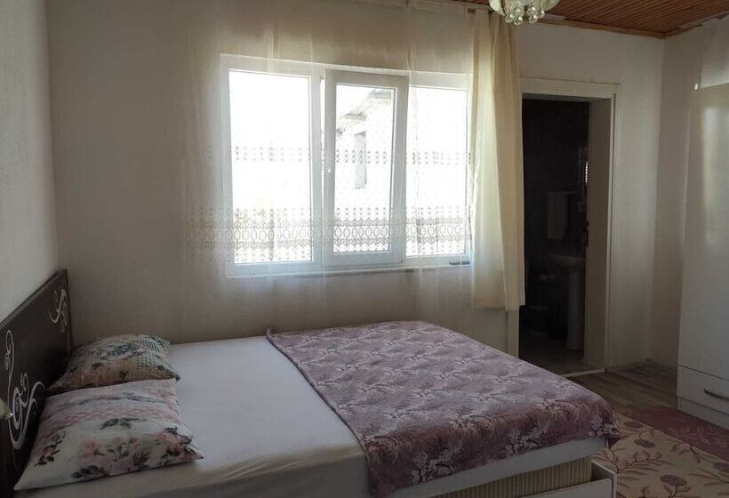 Beyaz Adalar Atlihan Apart Otel