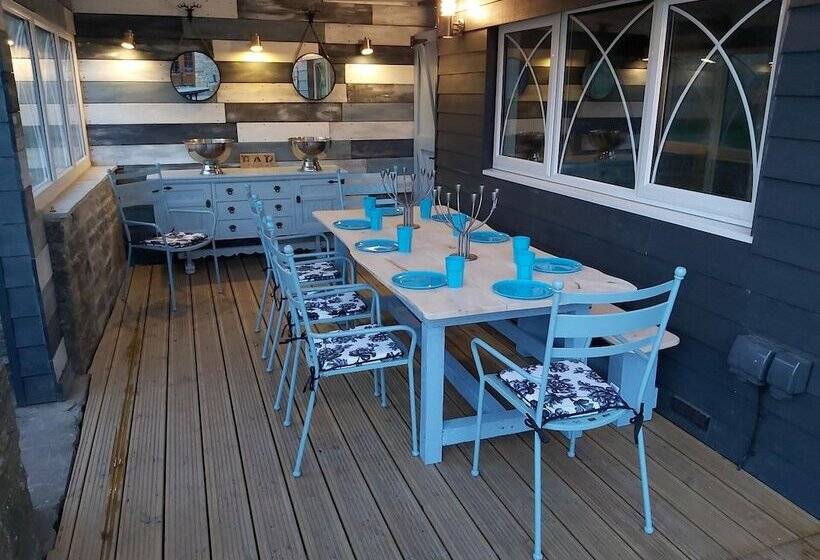 Bluebell House 5 Star Luxury 4 Bdrms And Hot Tub