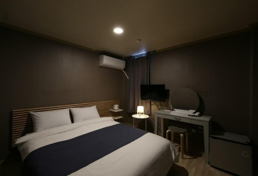 Boryeong Renaissance Pension Stay