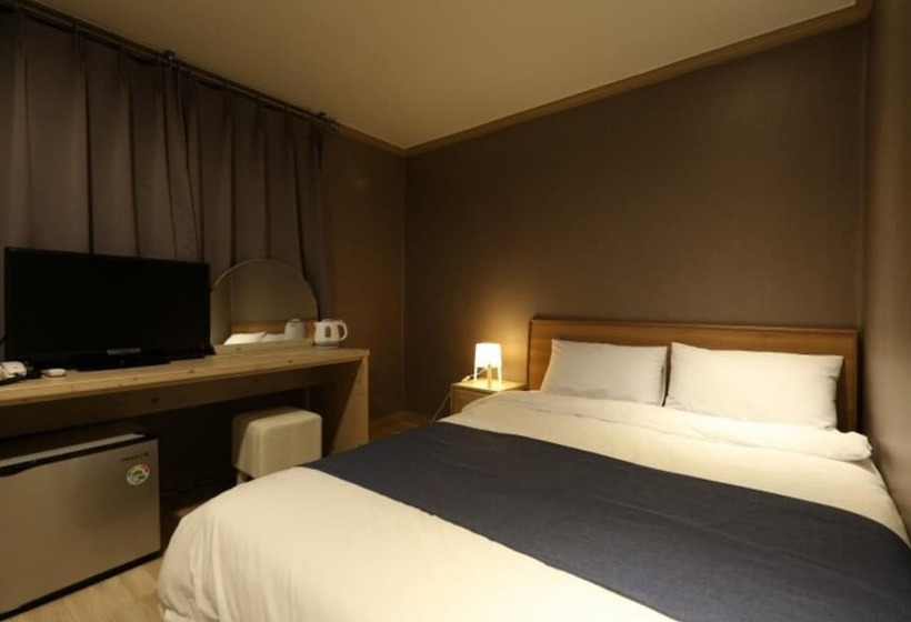 Boryeong Renaissance Pension Stay