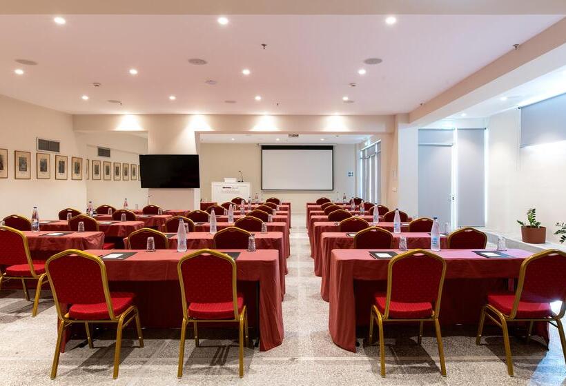 Brown Beach Chalkida Kosher Resort, A Member Of Brown Hotels