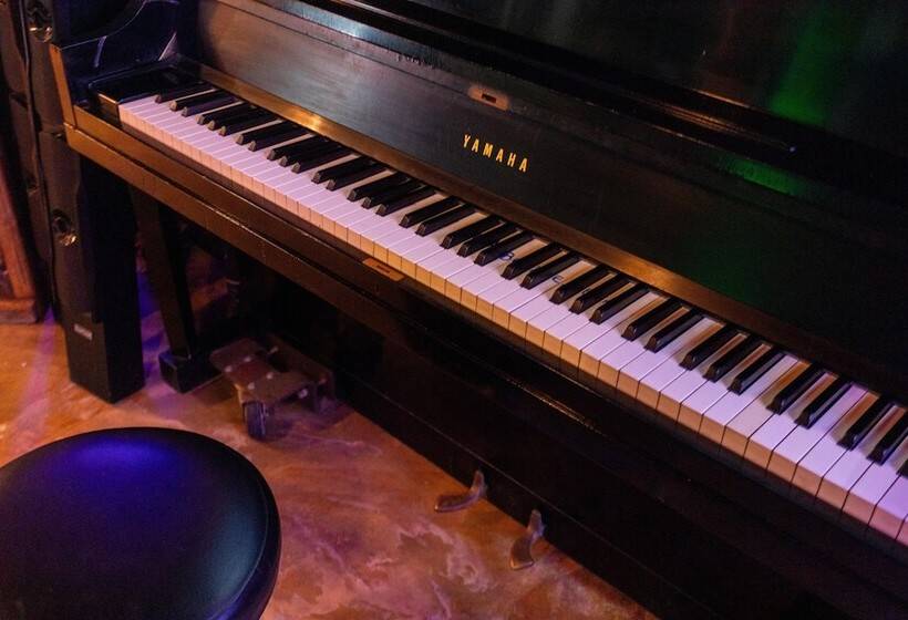 Canary Nungwi Hotel & Spa