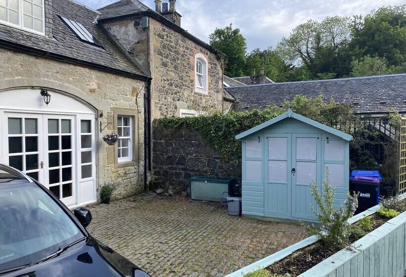 Charming Barn Conversion On Private Estate