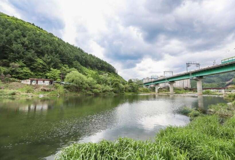 Cheongpyeonggyegok Bangju Pension