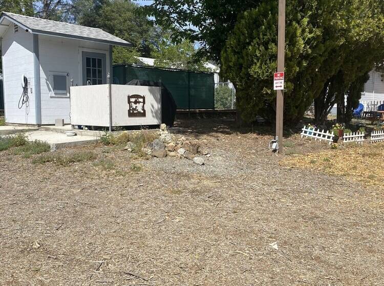 Clearlake Cabins