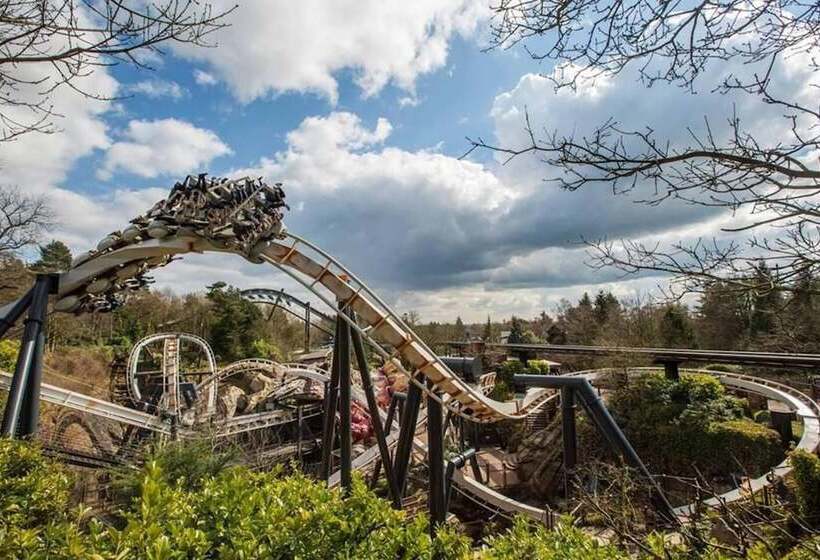 Cosy & Spacious Cottage In Scenic Village With Pub