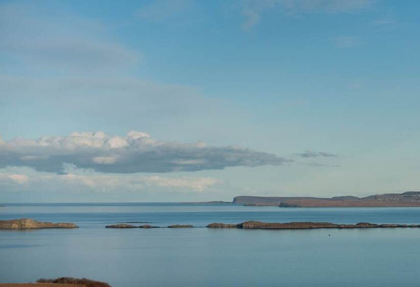 Croft 7 Geary Self Catering Studio