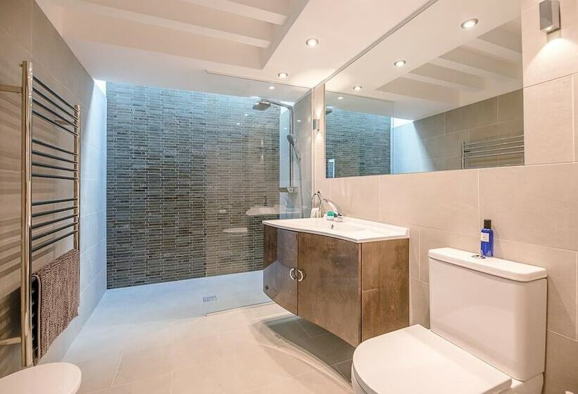 Cross Barn, Aldeburgh