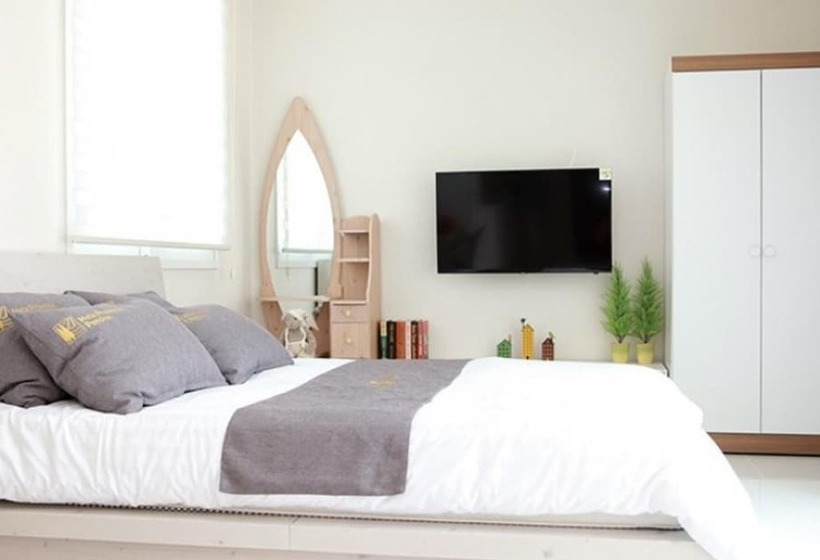 Damyang Saint Paul De Vence Pension