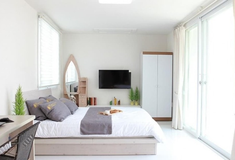 Damyang Saint Paul De Vence Pension