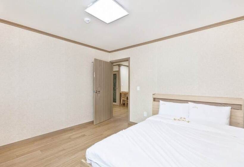 Eunseok Healing Maeul Pensionn