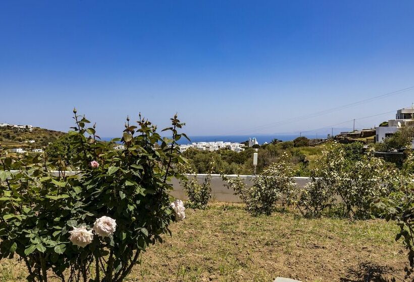 Eutuxia Rooms & Studios