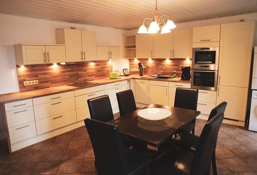 Ferienhäuser   Pappelallee