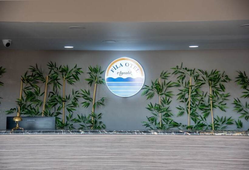 Fi̇la Otel Ayvalik