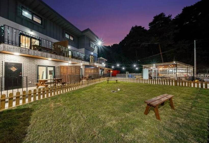 Gangneung Nine One Dog Pension