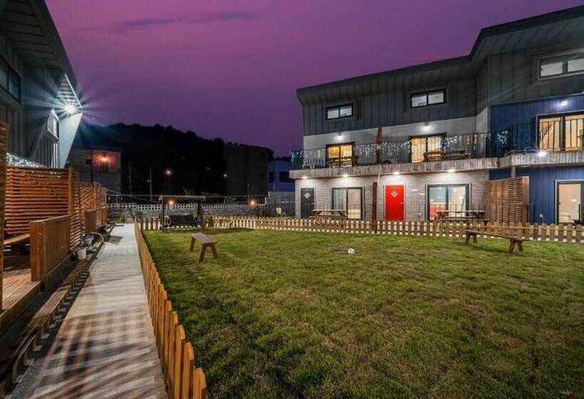 Gangneung Nine One Dog Pension