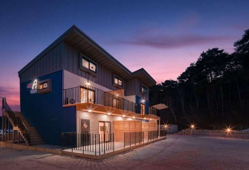 Gangneung Nine One Dog Pension