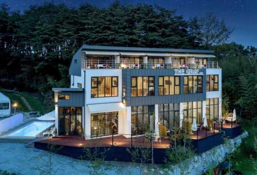 Gangneung The Gray Pension