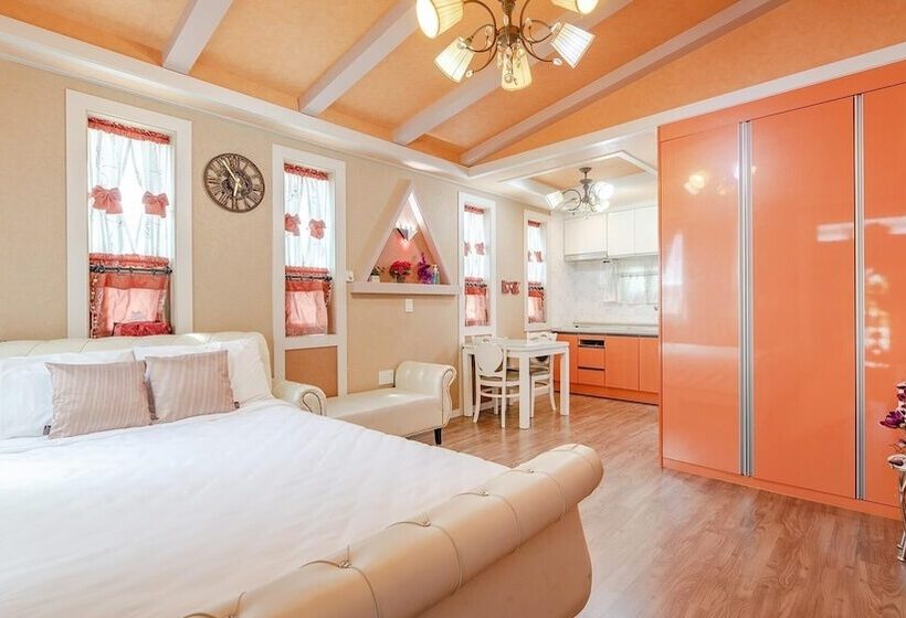 Gapyeong Maplein Pension