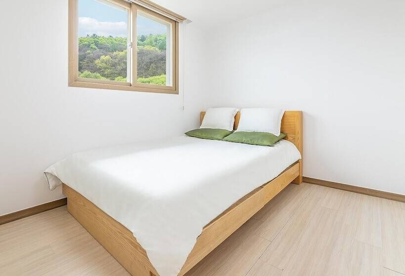 Gapyeong Maronie Spa Pension