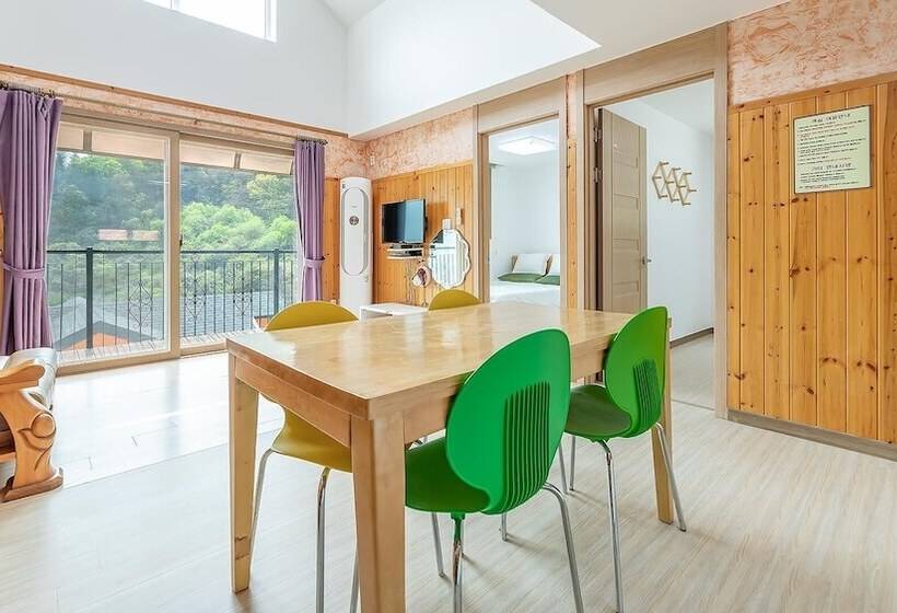 Gapyeong Maronie Spa Pension