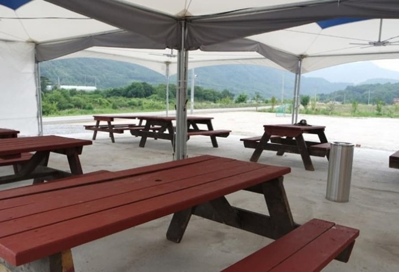 Gapyeong Sagyejeol Pension