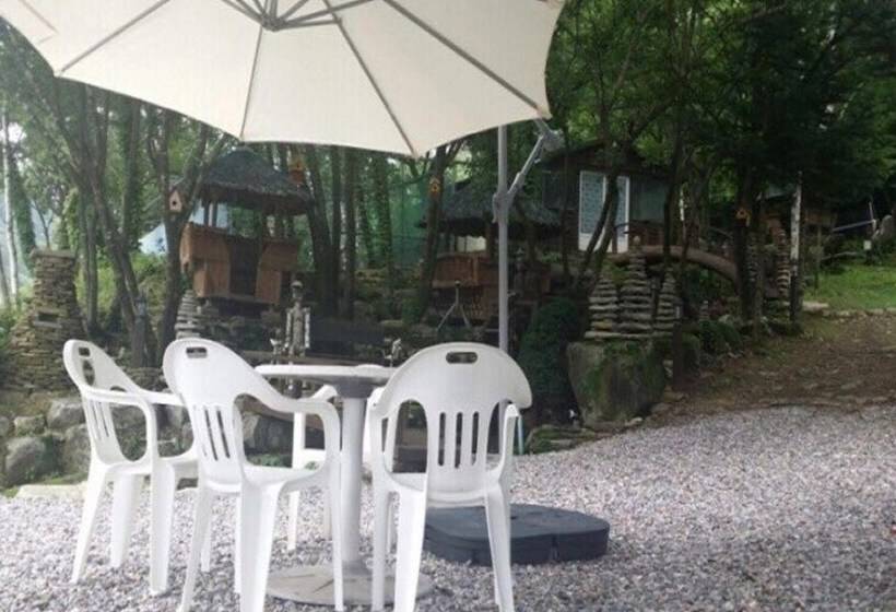 Geumdanggyegok Blue Mountain Pension