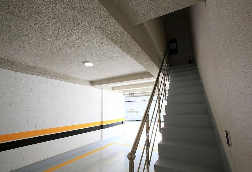 Gimpo Bellucci Motel