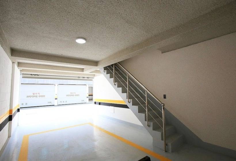 Gimpo Bellucci Motel