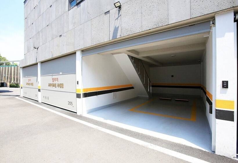 Gimpo Bellucci Motel