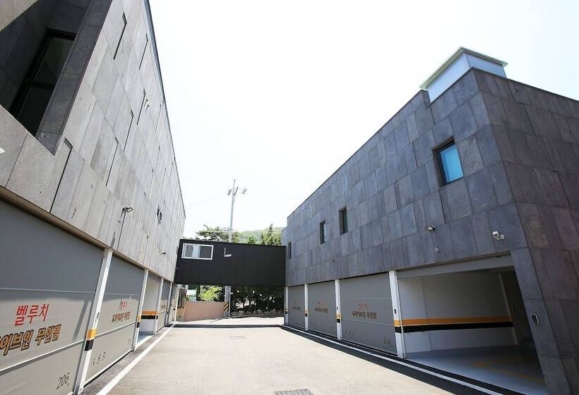 Gimpo Bellucci Motel