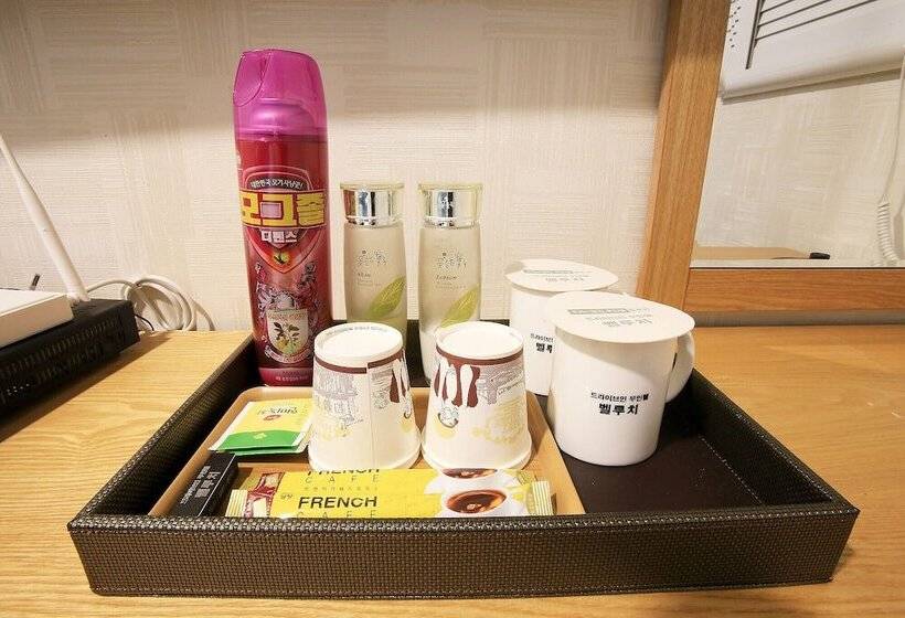 Gimpo Bellucci Motel