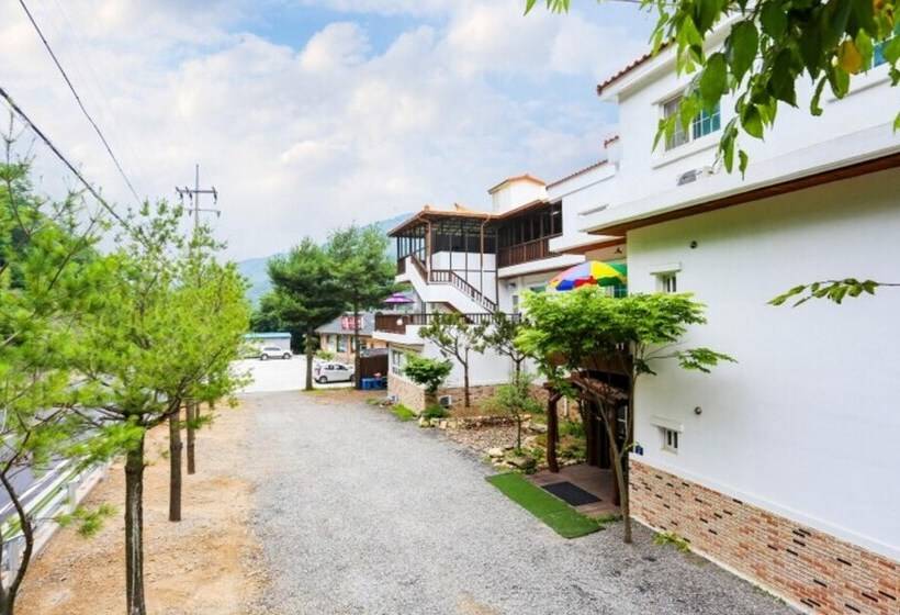 Goesan Morning Of Valley Pension