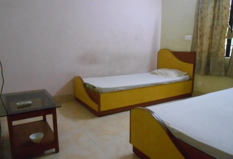 Goroomgo Hotel Steel Regency Durgapur