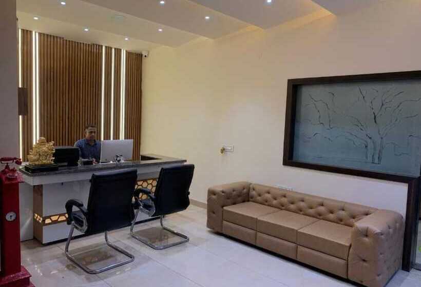 Goroomgo Shamyana Hotel Punjab