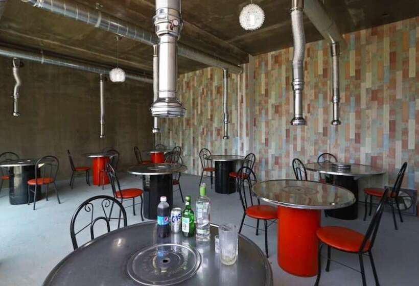 Gyeongju Beverly Hills Pension